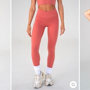 Crossover Blush High-Waist Leggings